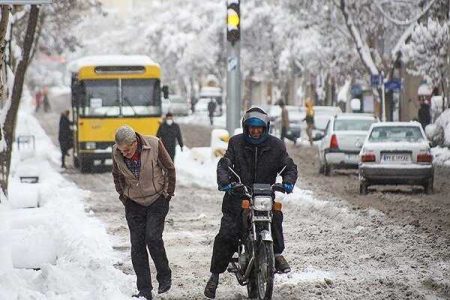 افزایش تصادفات در روزهای برفی/ توصیه های پلیس به رانندگان - خبرگزاری سوشال لند | اخبار ایران و جهان