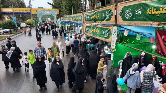 دورهمی دو کیلومتری آملی‌ها در جشن بین‌المللی غدیر