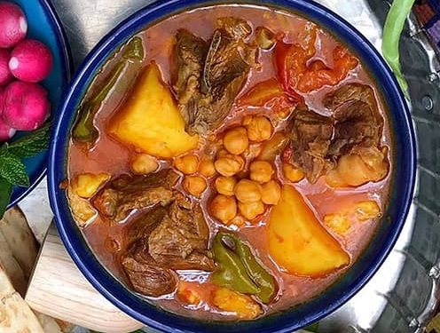 طرز تهیه آبگوشت خوشمزه مجلسی
