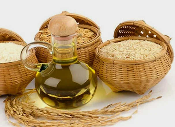 آب و روغن دادن روی برنج